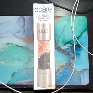 Brand New salt grinder